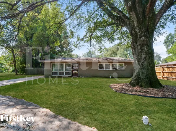 5183 Warfield Dr, Memphis, TN 38117