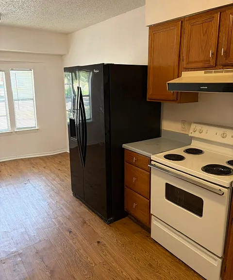 2524 Catalina Way — Photo 5