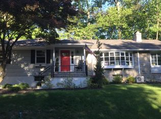 98 Perry St, Dover, NJ 07801