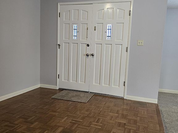 3rd image of 2301 Wildwood Ct