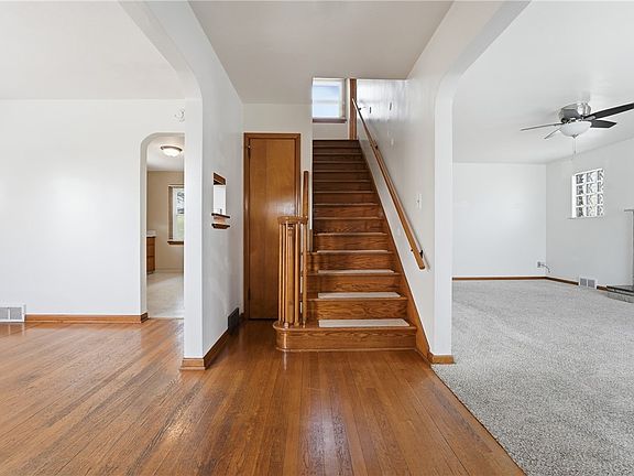 3rd image of 3605 W 4th Ave