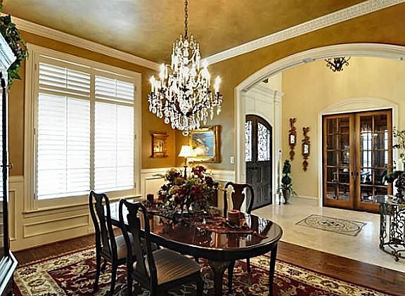 4th image of 6395 Karens Ct