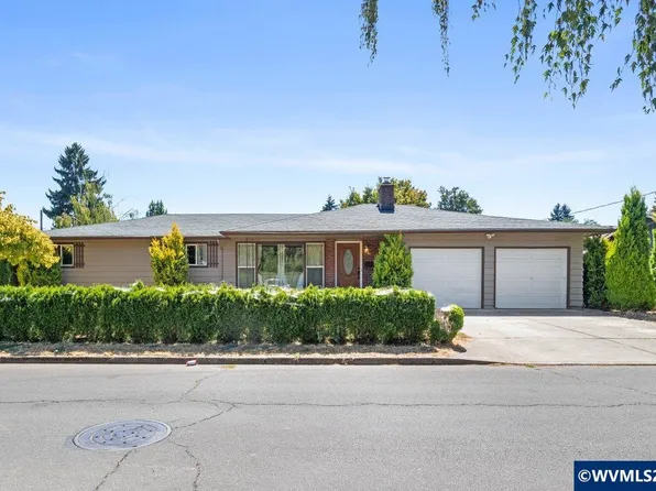 940 Johnson St, Woodburn, OR 97071