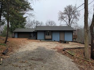 25402 S Elsah Hills Rd, Elsah, IL 62028