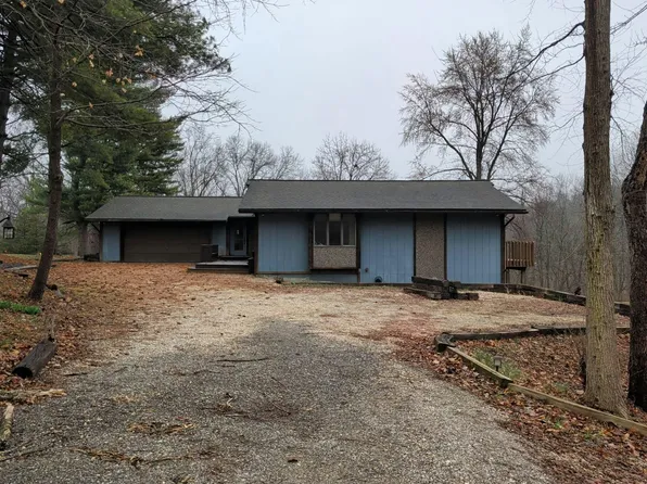 25402 S Elsah Hills Rd, Elsah, IL 62028