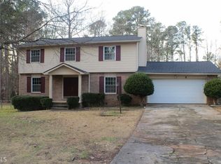 2353 Regal Ct, Lawrenceville, GA 30044