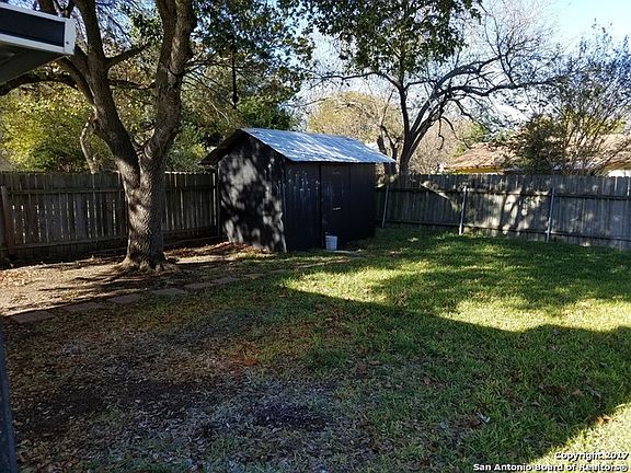 2nd image of 4011 Belle Grove St