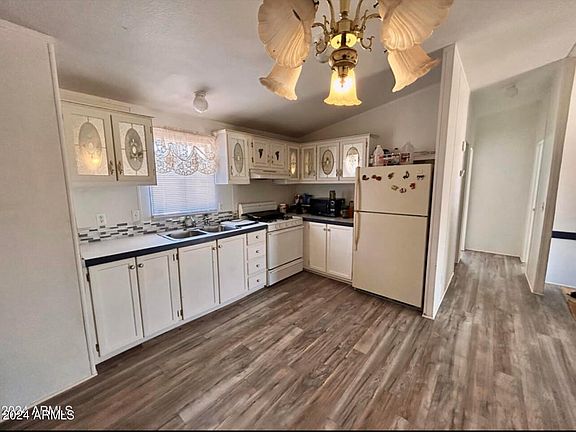 5th image of 2407 S 339TH Avenue