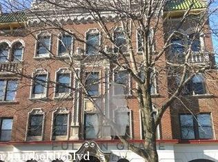 1744 N Humboldt Blvd #311, Chicago, IL 60647