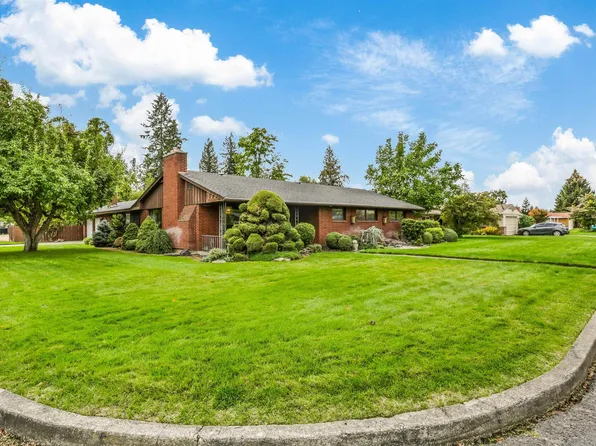 2303 W Gordon Ave, Spokane, WA 99205