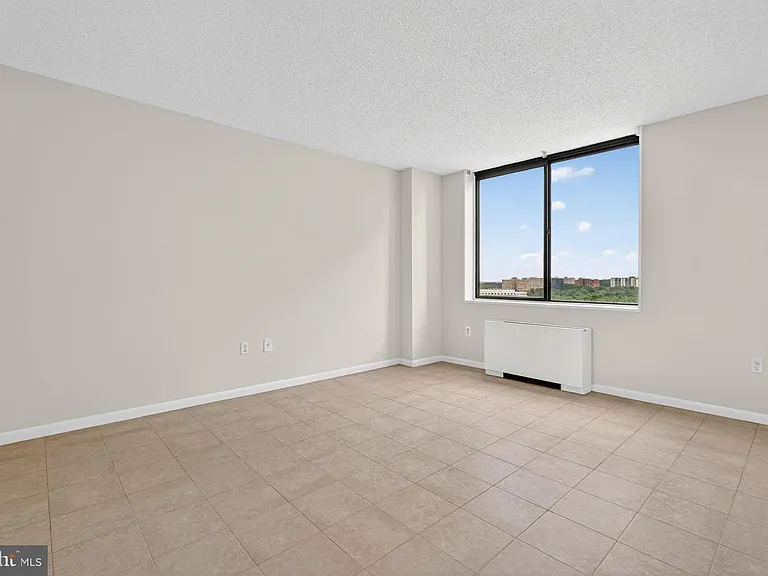 3701 S George Mason Dr #915N — Photo 20