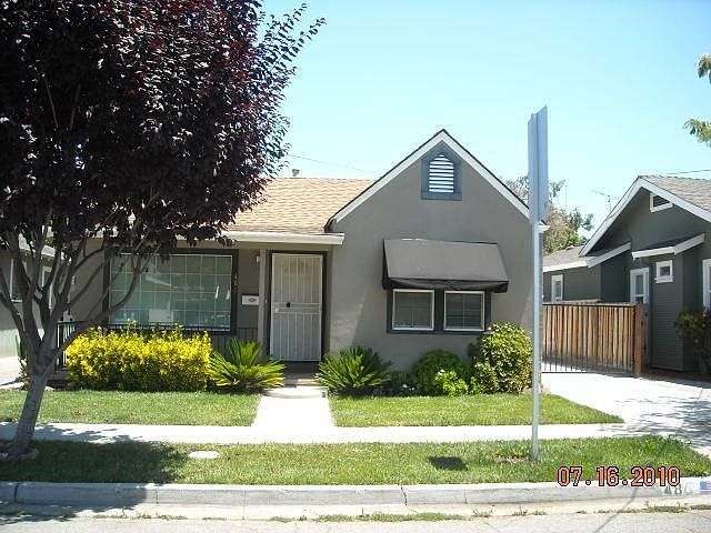 1st image of 486 Vaughn Ave