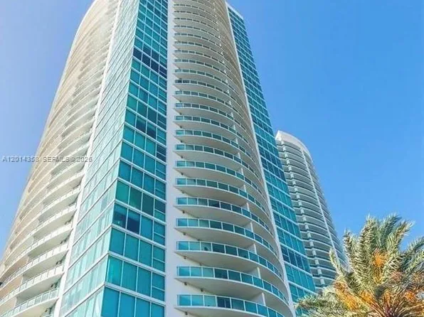2101 Brickell Ave APT 1808, Miami, FL 33129