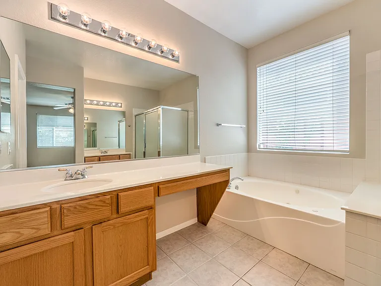 3713 Spring Shadow Rd — Photo 17