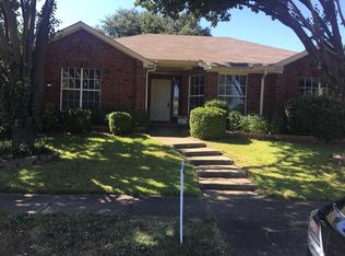 4409 Crystal Ln, Garland, TX 75043