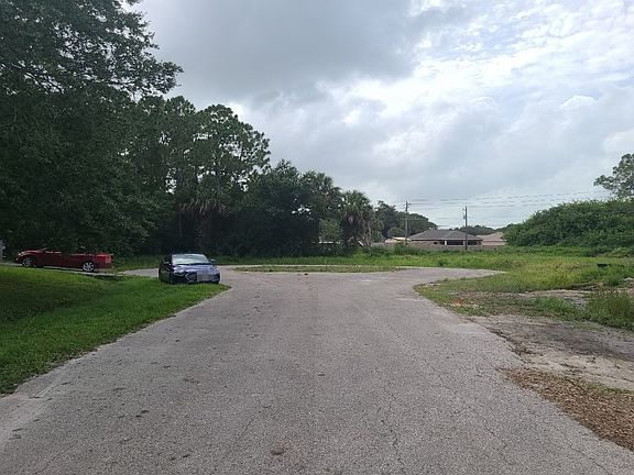 4th image of 1161 Kevitt Ct SE