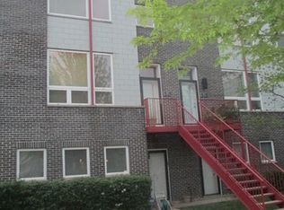 905 E 62nd St, Chicago, IL 60637
