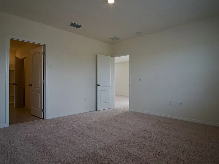 1703 Post Oak Dr — Photo 11