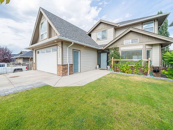 3rd image of 2266 Linfield Dr