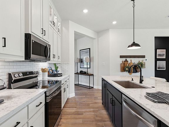 6th image of this home