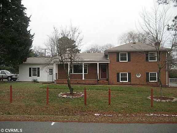 2nd image of 8014 Elliott Dr