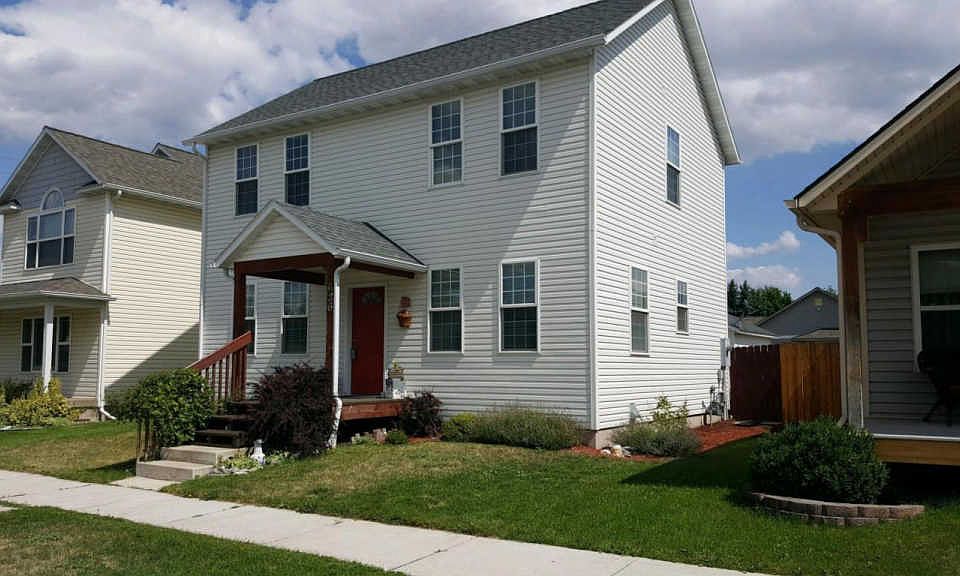 1st image of 626 Luella Ln