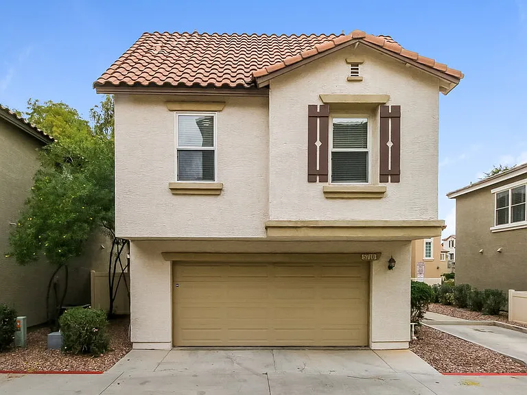 5710 S 21st Pl — Photo 18