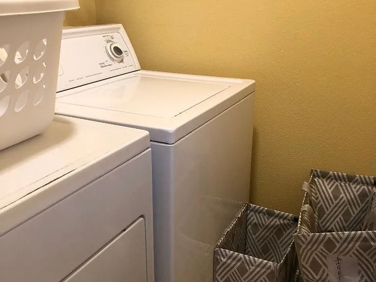 1320 Gondola Park Dr — Photo 27