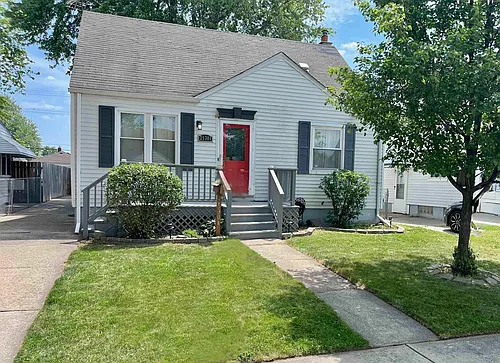 25304 Culver St Photo 1