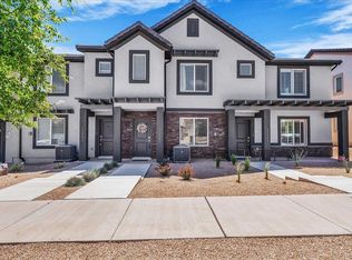 3227 E Elkhorn Ln, Washington, UT 84780
