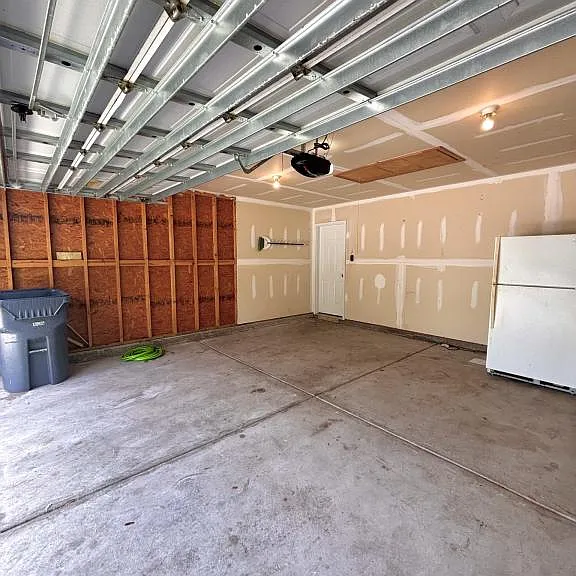 199 Bellegrove Dr — Photo 32