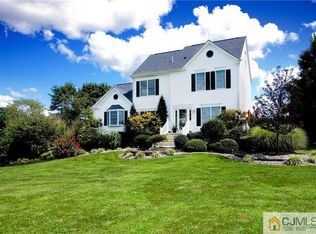 438 Schoolhouse Rd, Monroe Township, NJ 08831