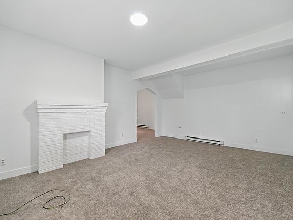 5th image of 1432 Chesapeake Ave #1