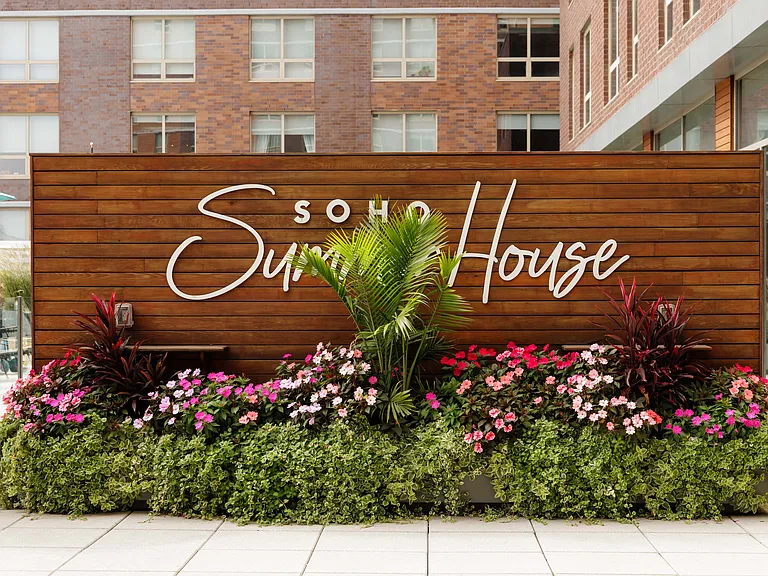 Soho Lofts — Photo 13