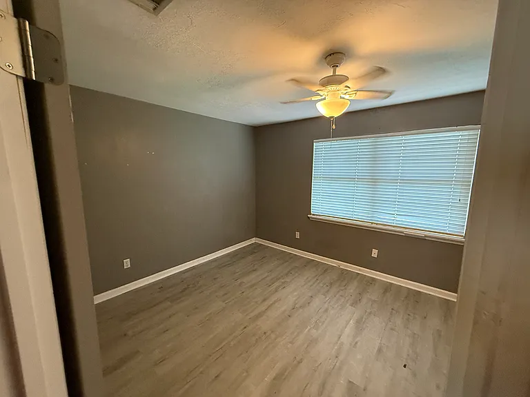 1336 Warrior Way — Photo 6