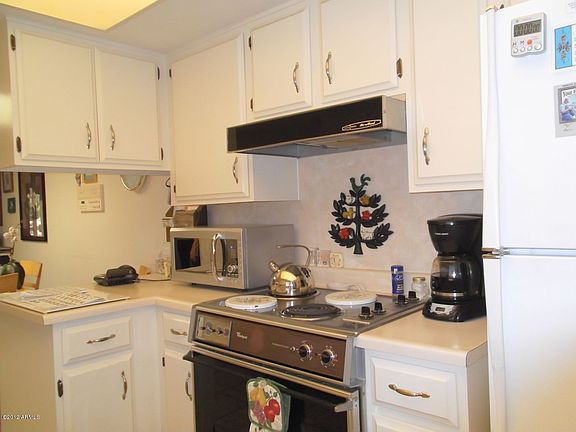 5th image of 25429 S Glenburn Dr