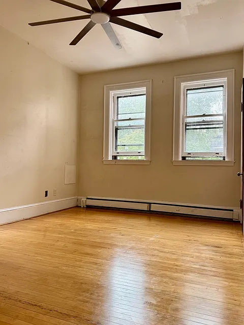 282 Summer St — Photo 4