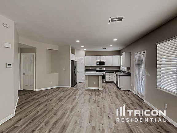 4th image of 5729 Blizzard Breeze St