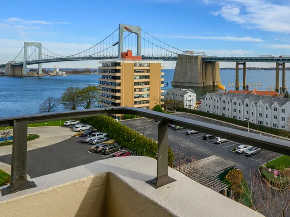 166-26 Powells Cove Boulevard image 14 of 24