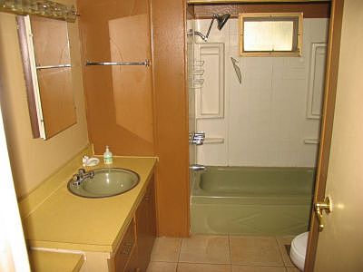 Full Bath