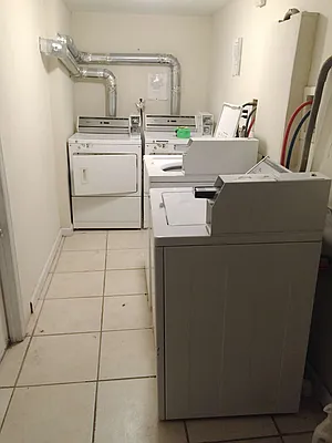 Rented by Elite NY Holdings | media 52