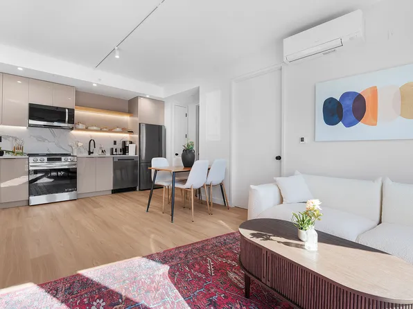 16 West Street image 1 of 15