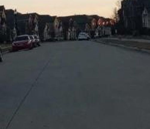 Exterior Neighborhood (street photo)