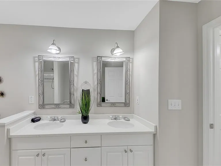 4669 Emerald Willow Dr — Photo 17