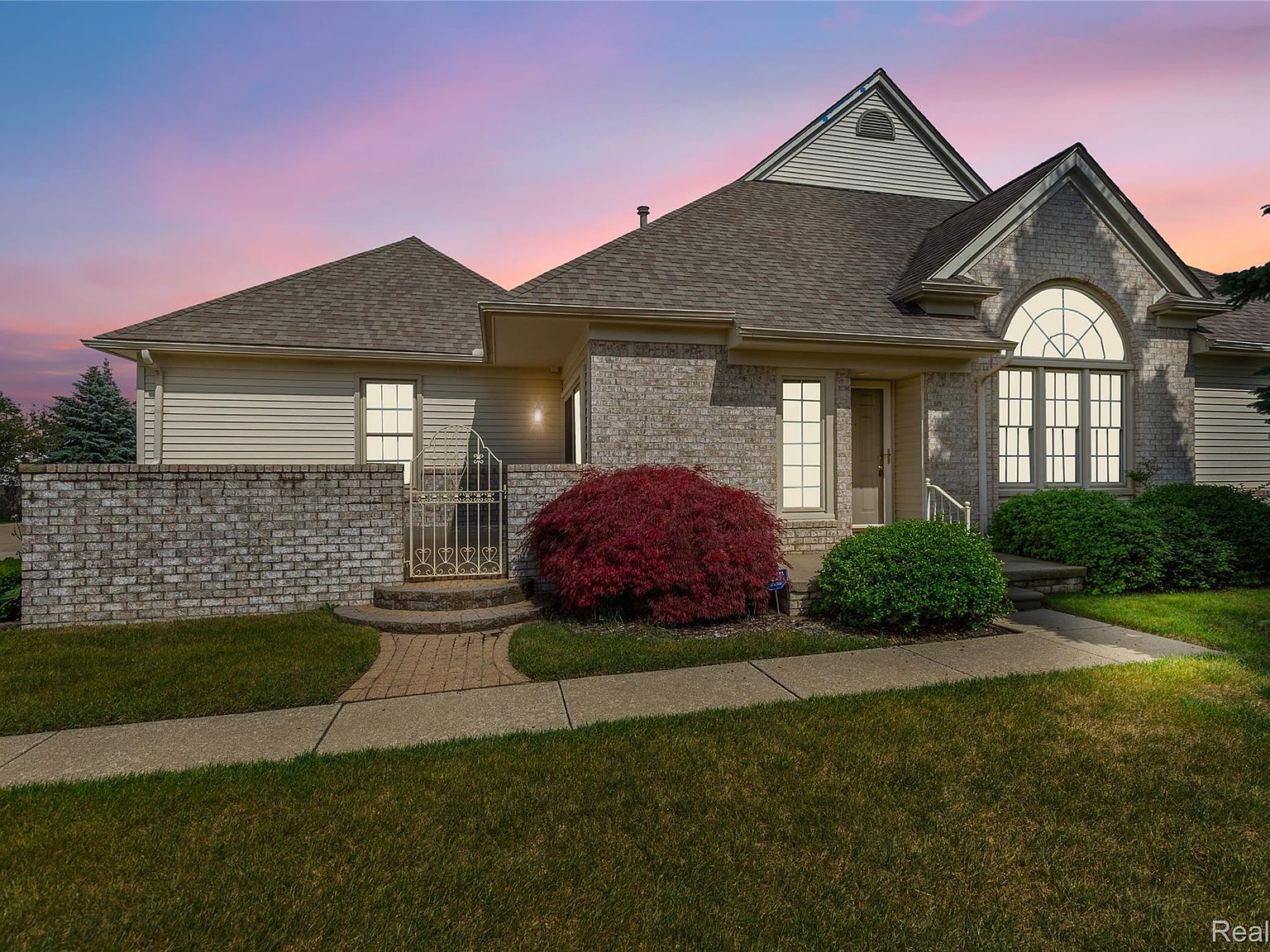 13460 Wyndemere Cir, Sterling Heights, MI 48313 | Zillow