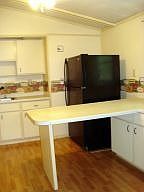 Kitchen with Island/Snack Bar