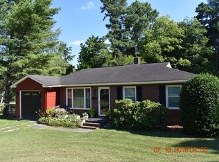 205 Bird Rd, Blackstone, VA 23824