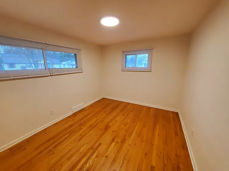 4580 Tulane Ave — Photo 11