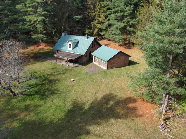 725 Candle Tree Ln, Swanton, MD 21561