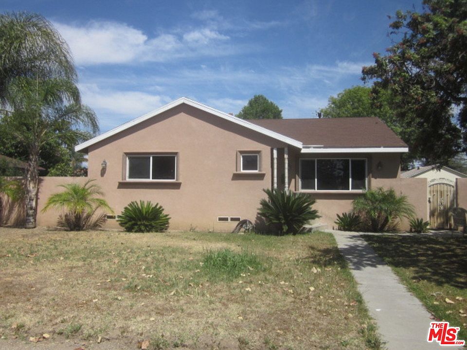 1st image of 740 S Serenade Ave
